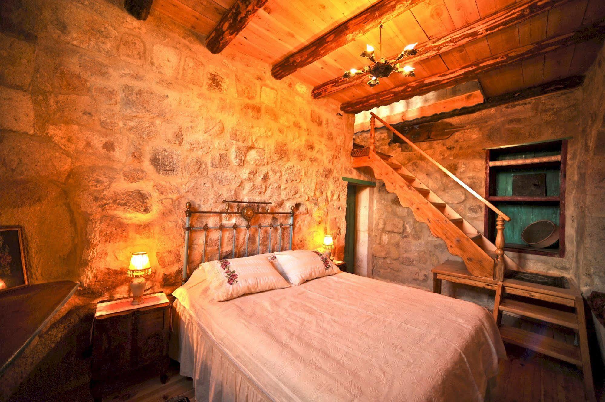 Anitya Cave House Apart Hotel Ortahisar Eksteriør bilde